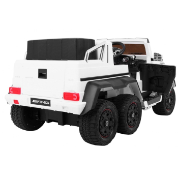Auto Mercedes G63 6x6 MP4 dla dzieci Biały + 2 Pedały gazu + Regulacja siedzenia + MP4 + LED + Bagażnik + Kufer dla rodzica