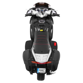 Motorek Ścigacz Czarny