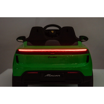 Pojazd Porsche Macan Zielony